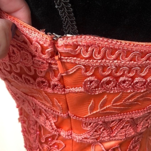 Sue Wong Strapless Cocktail Dress - Picture 4 of 10